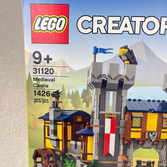 LEGO CREATOR: Medieval Castle (31120) Toy Building Set Collectible Retired - Picture 4 of 6